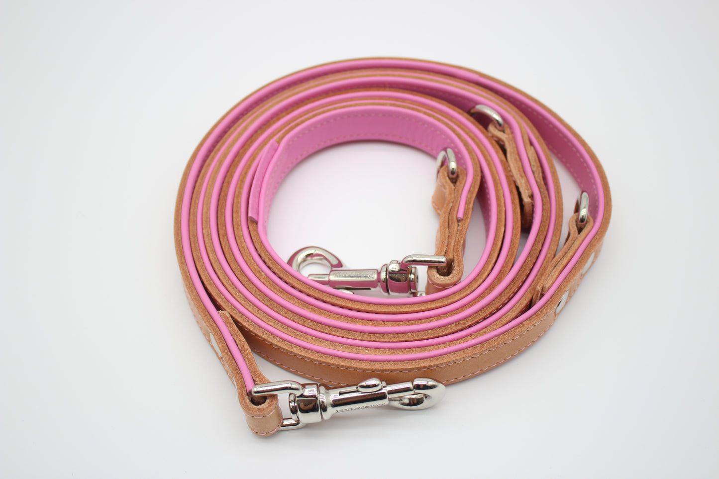 FinestPaw_Leine_Soft_Komfort_Fuehrleine_beige-rosa_all_all_silber_gerollt