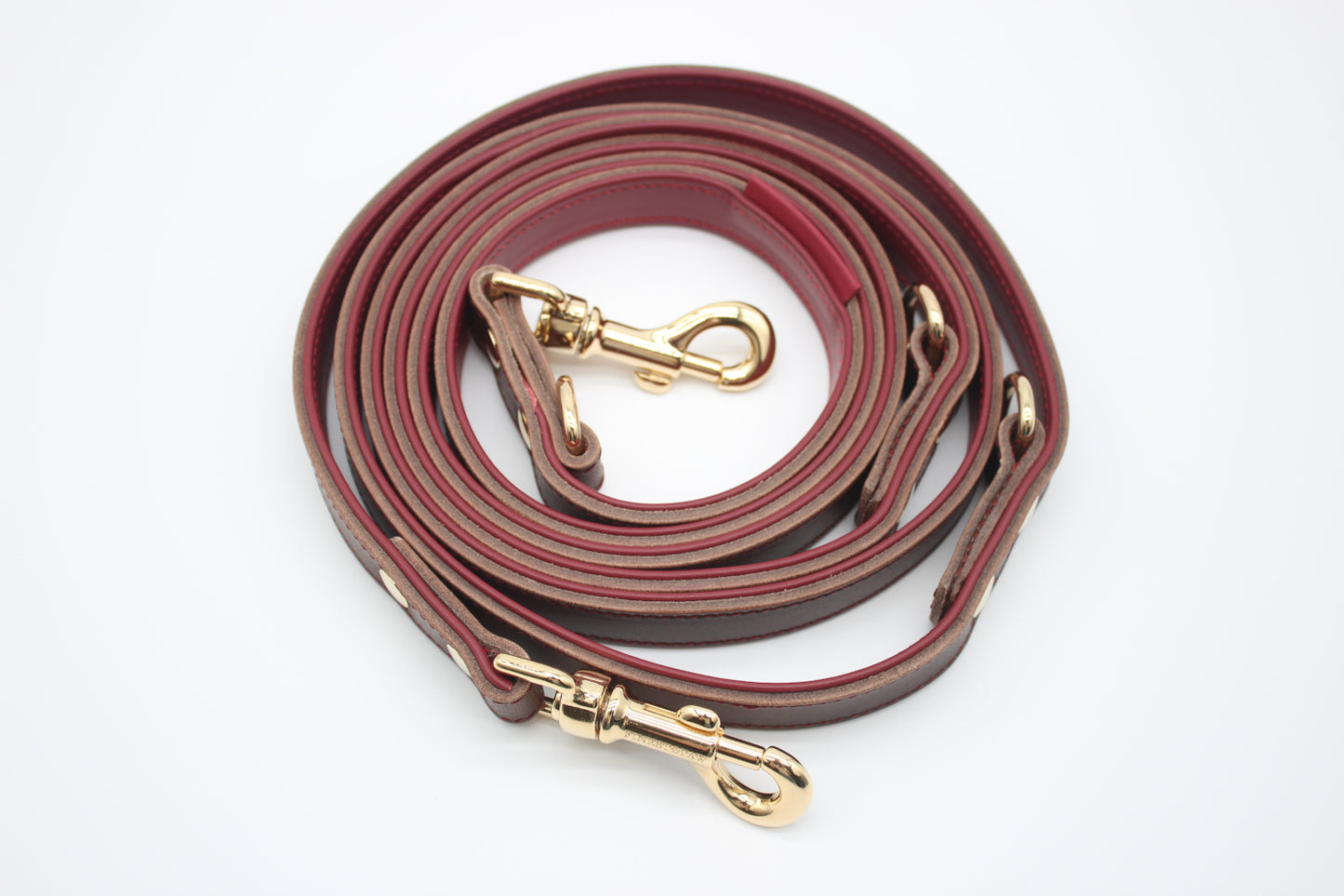 FinestPaw_Leine_Soft_Komfort_Fuehrleine_braun-bordeaux_all_all_gold_gerollt