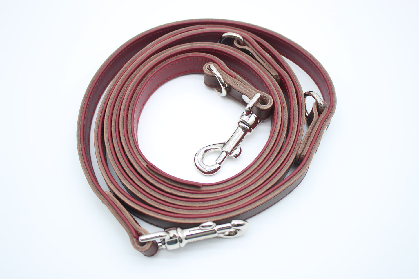 FinestPaw_Leine_Soft_Komfort_Fuehrleine_braun-bordeaux_all_all_silber_gerollt