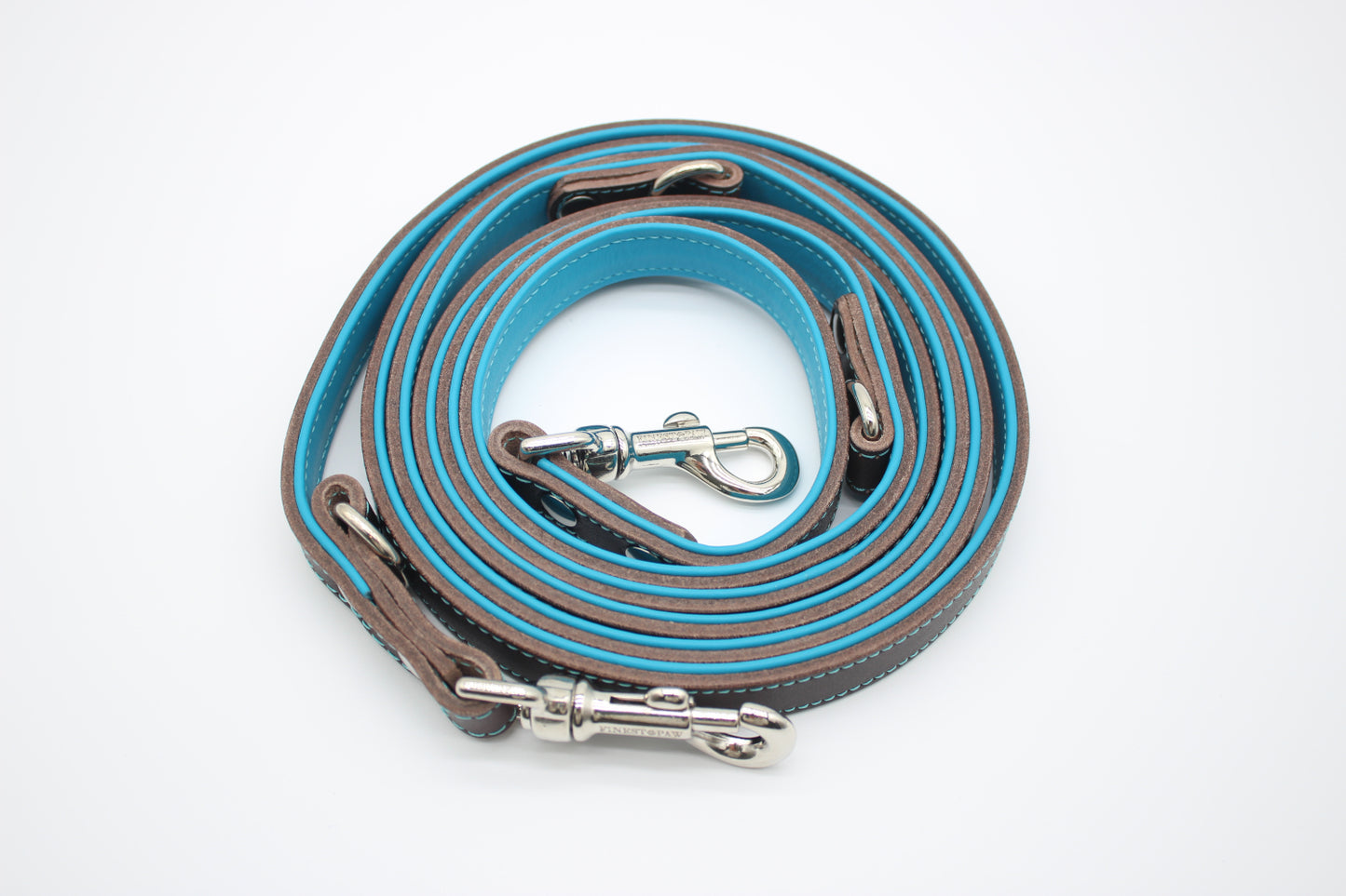 FinestPaw_Leine_Soft_Komfort_Fuehrleine_braun-tuerkis_all_all_silber_gerollt