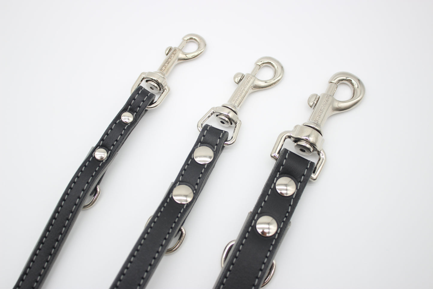 FinestPaw_Leine_Soft_Komfort_Fuehrleine_schwarz-grau_all_all_silber_3karabiner