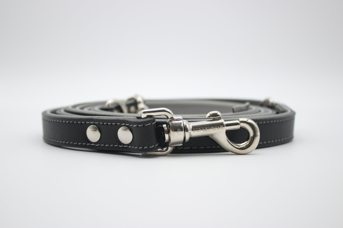 FinestPaw_Leine_Soft_Komfort_Fuehrleine_schwarz-grau_all_all_silber_front