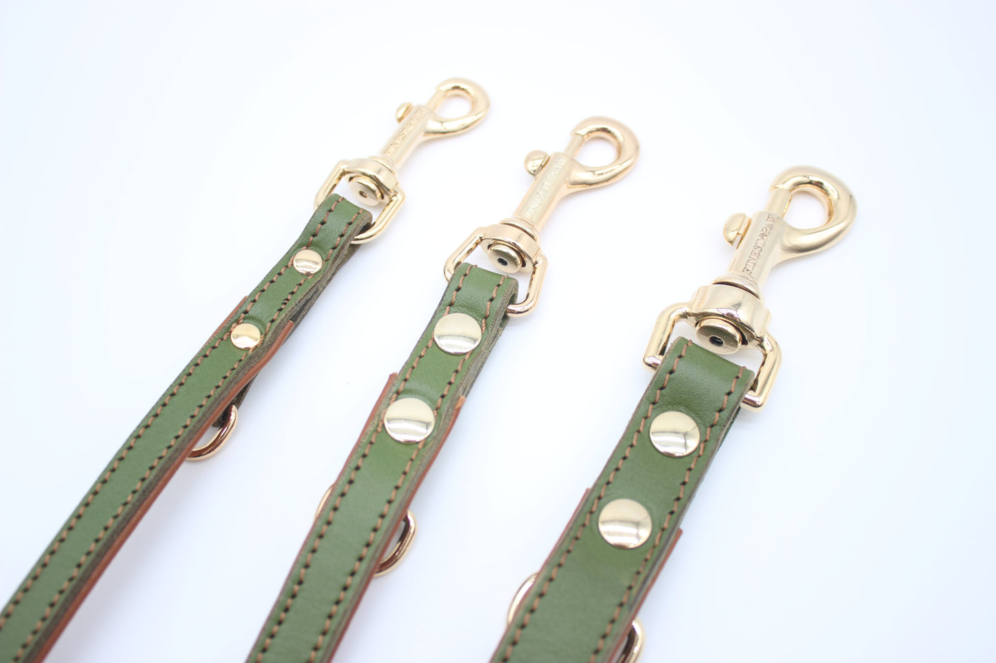 FinestPaw_Leine_Soft_Komfort_Fuehrleine_waldgruen-cognac_all_all_gold_3karabiner