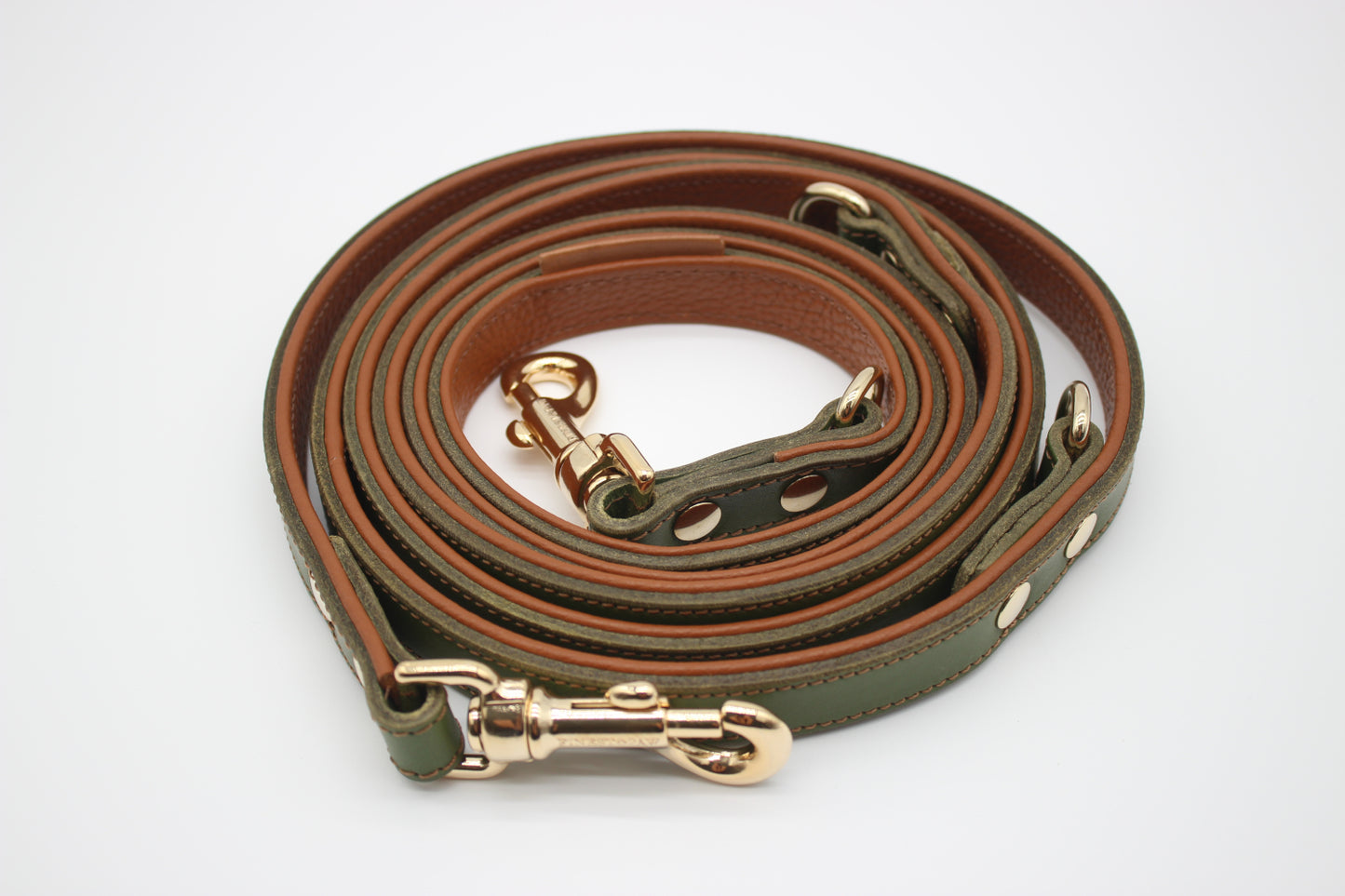 FinestPaw_Leine_Soft_Komfort_Fuehrleine_waldgruen-cognac_all_all_gold_gerollt