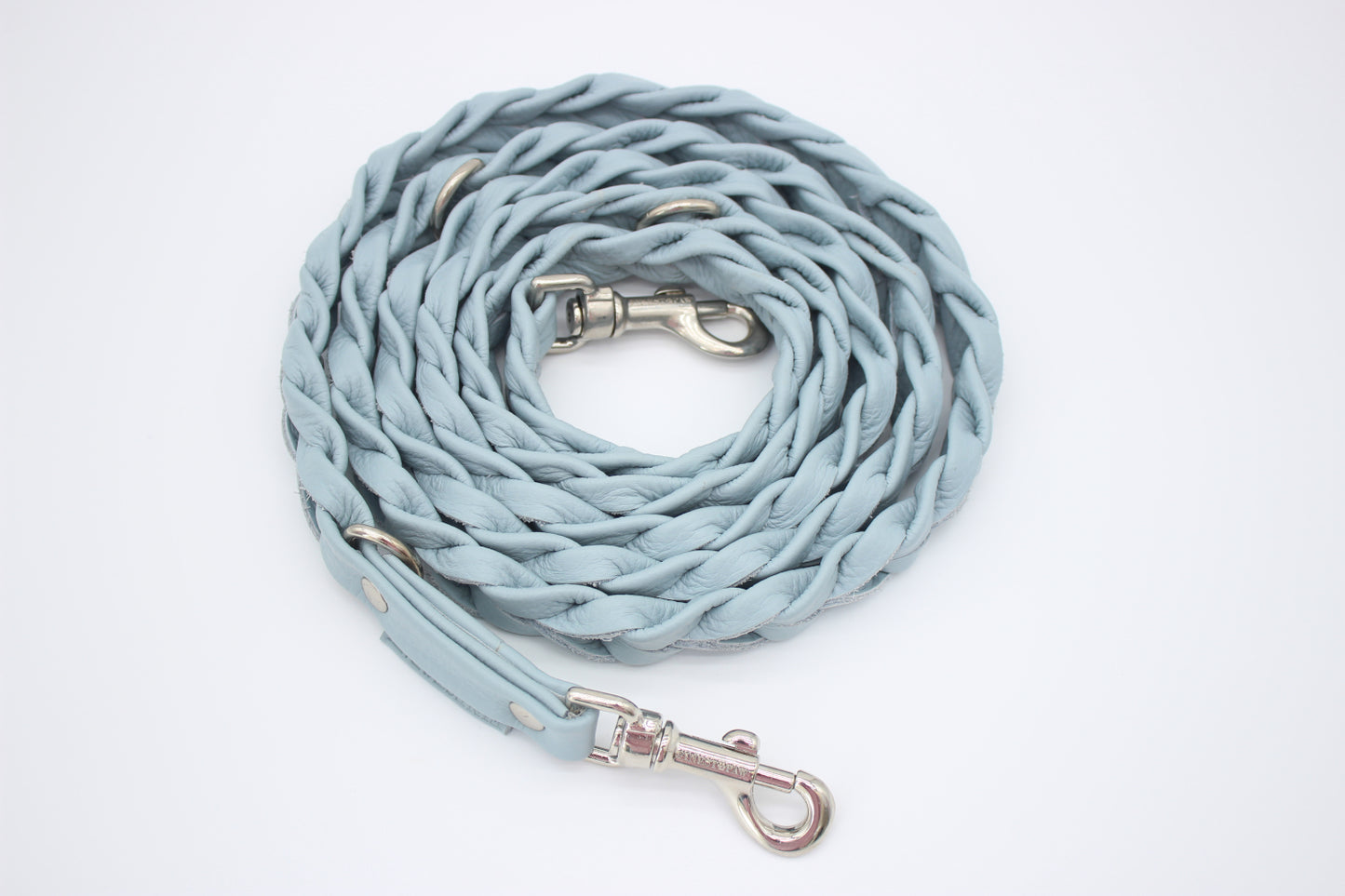 FinestPaw_Leine_Vollgeflochten_Fuehrleine_hellblau_all_all_silber_oben