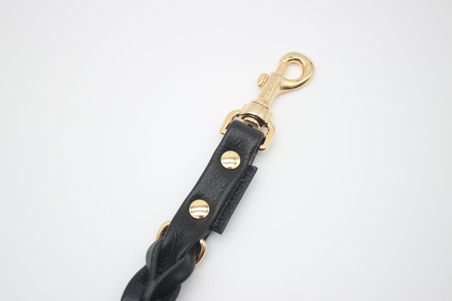 FinestPaw_Leine_Vollgeflochten_Fuehrleine_schwarz_all_all_gold_karabiner