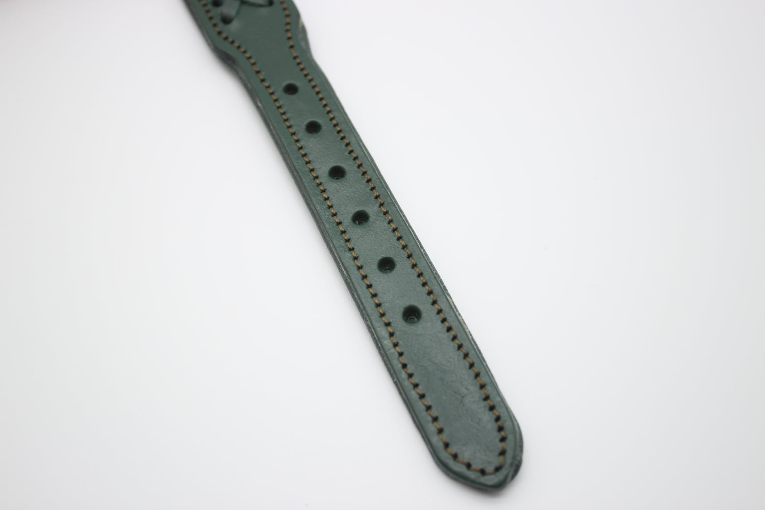 FinestPaw_Halsband_Flechtkunst_fichte_xs_all_loecher