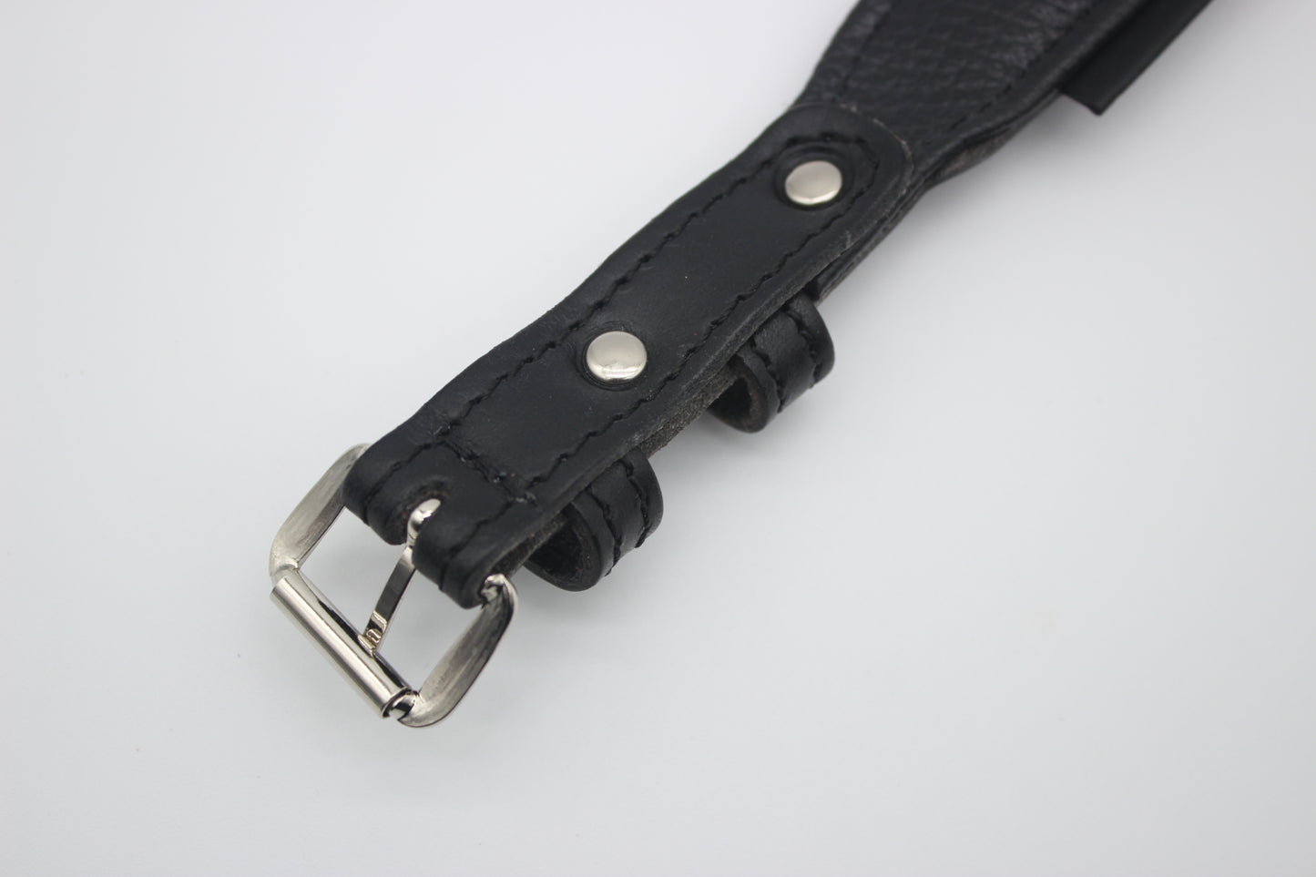 FinestPaw_Halsband_Flechtkunst_schwarz_m_silber_back