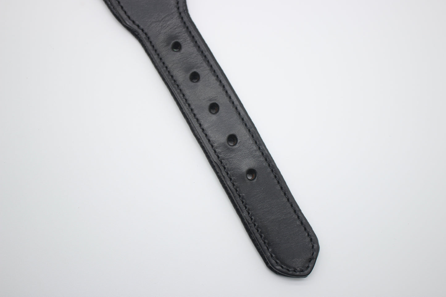 FinestPaw_Halsband_Flechtkunst_schwarz_xxl_all_loecher