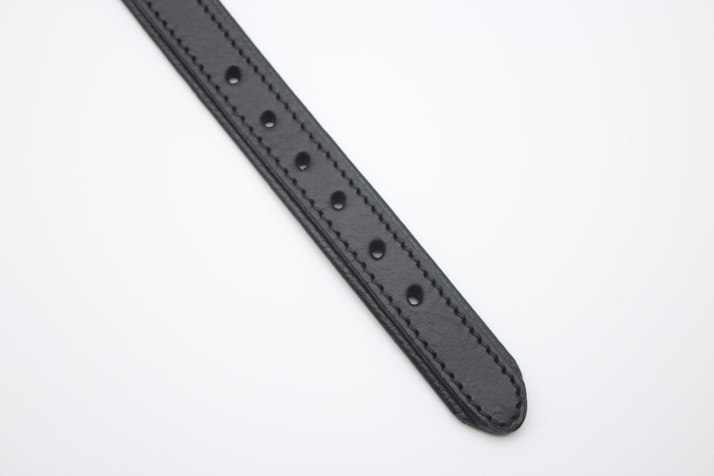 FinestPaw_Halsband_Klassik_Premium_schwarz_xs_all_loecher