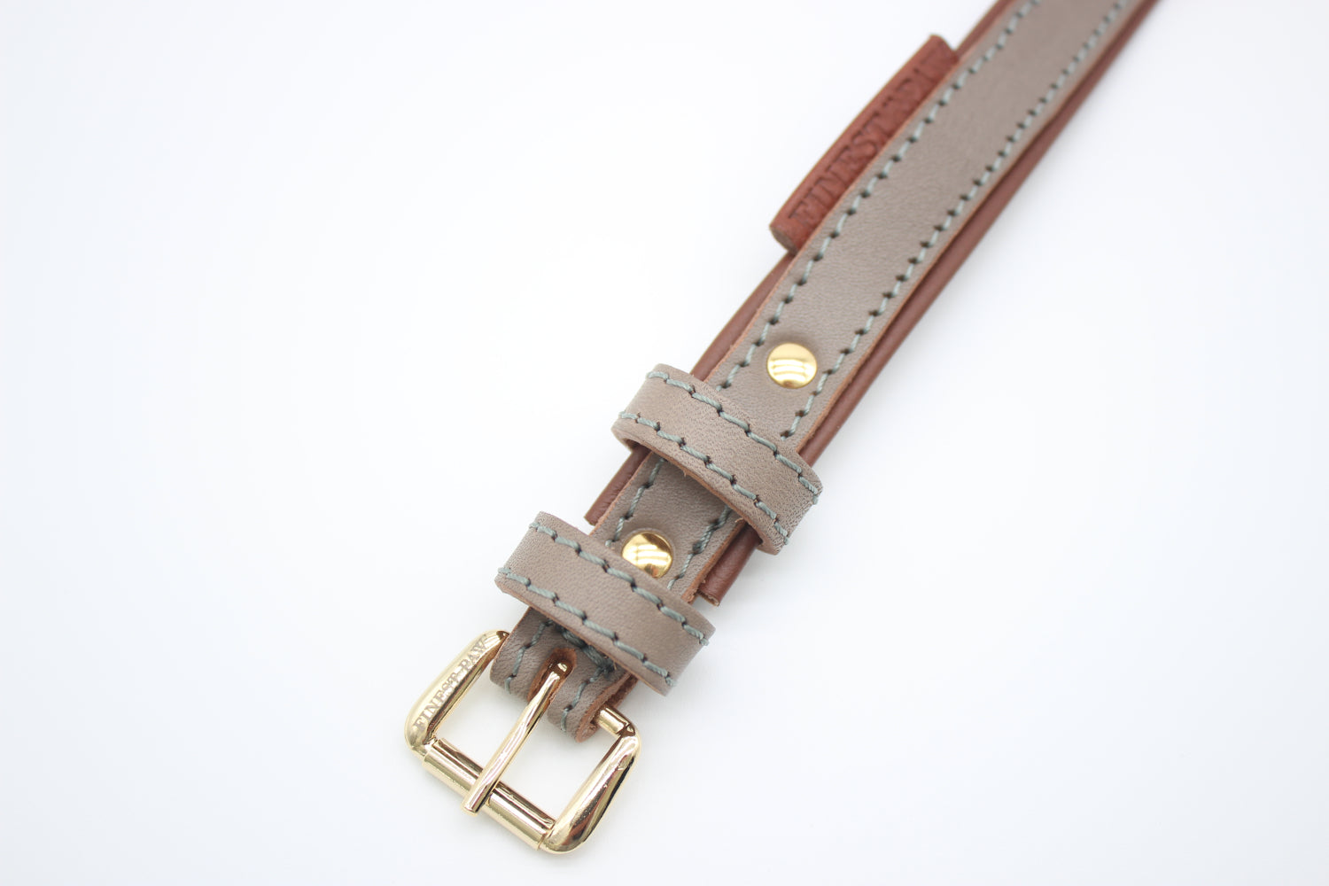 FinestPaw_Halsband_Klassik_Premium_taupe_xs_gold_schnalle