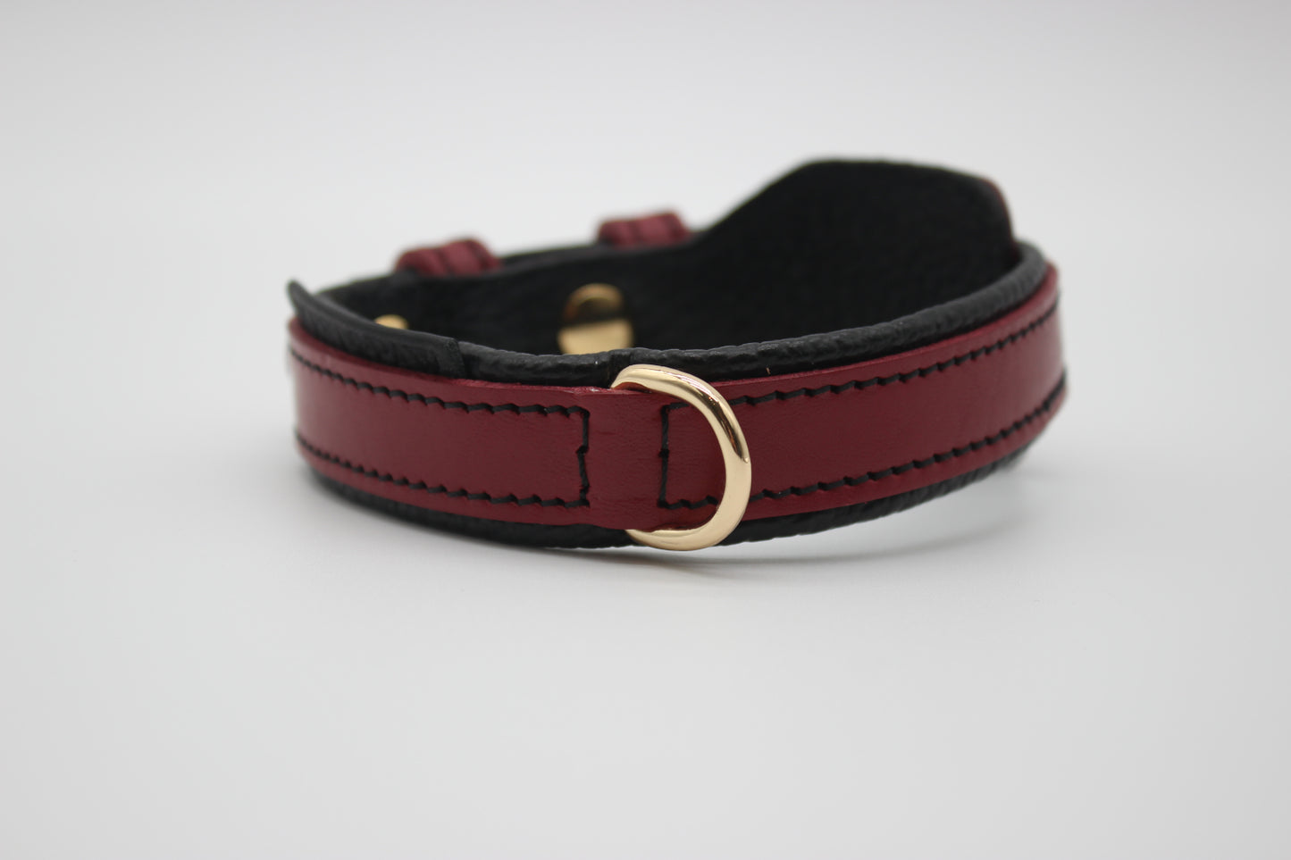 FinestPaw_Halsband_Soft_Komfort_rot-schwarz_xs_gold_dring