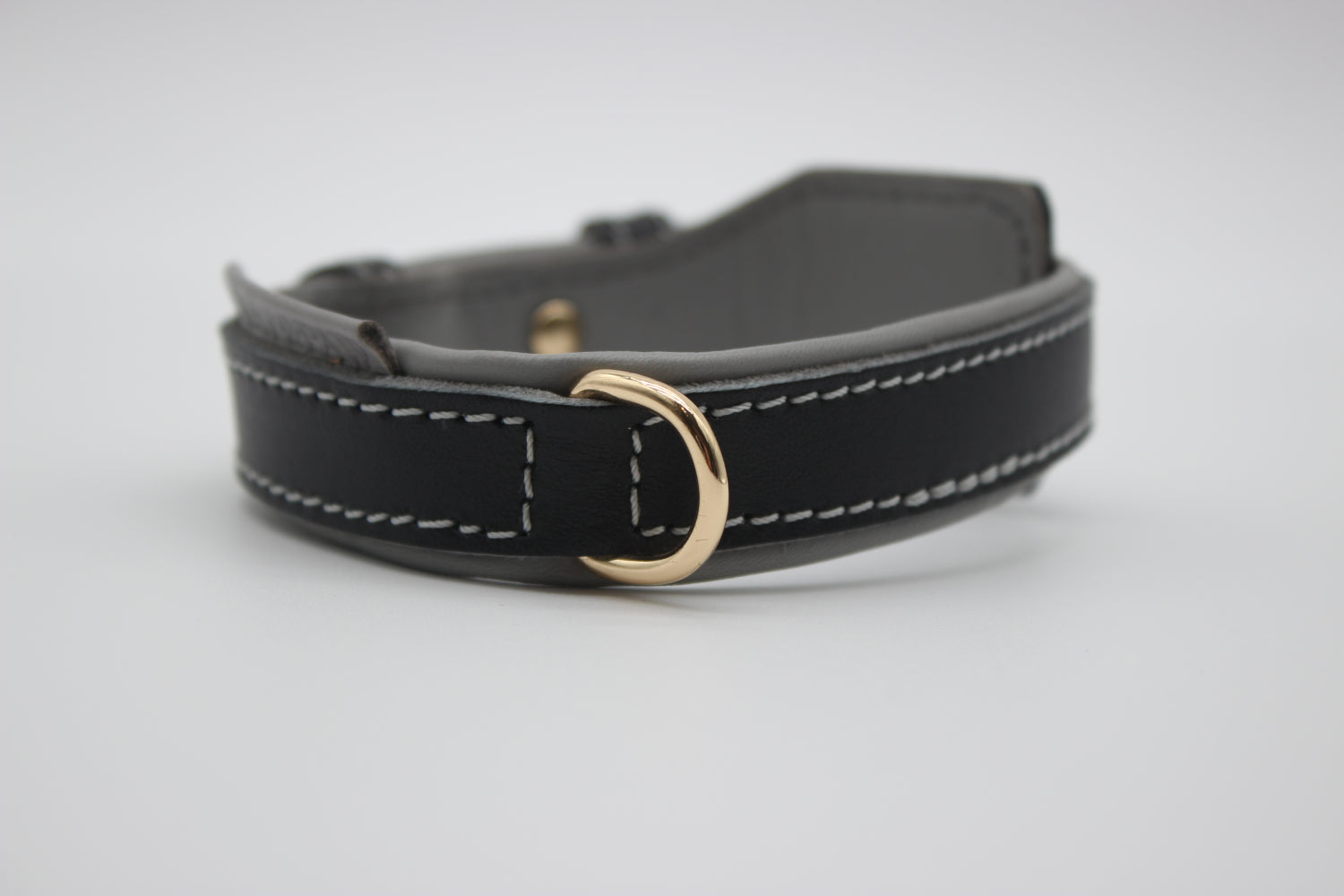 FinestPaw_Halsband_Soft_Komfort_schwarz-grau_xs_gold_dring