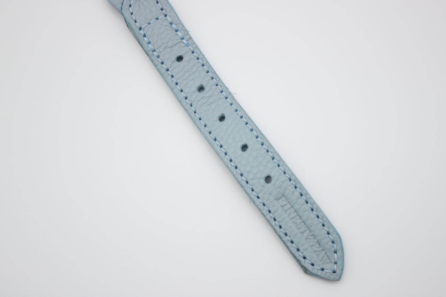 FinestPaw_Halsband_Vollgeflochten_hellblau_m_all_loecher