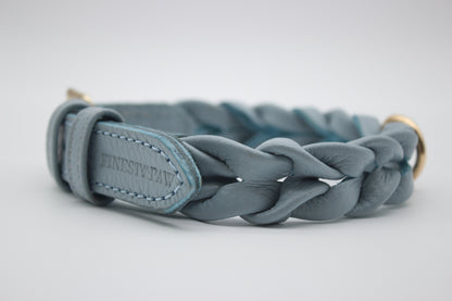 FinestPaw_Halsband_Vollgeflochten_hellblau_m_all_side