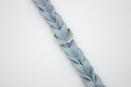 FinestPaw_Halsband_Vollgeflochten_hellblau_m_silber_dring