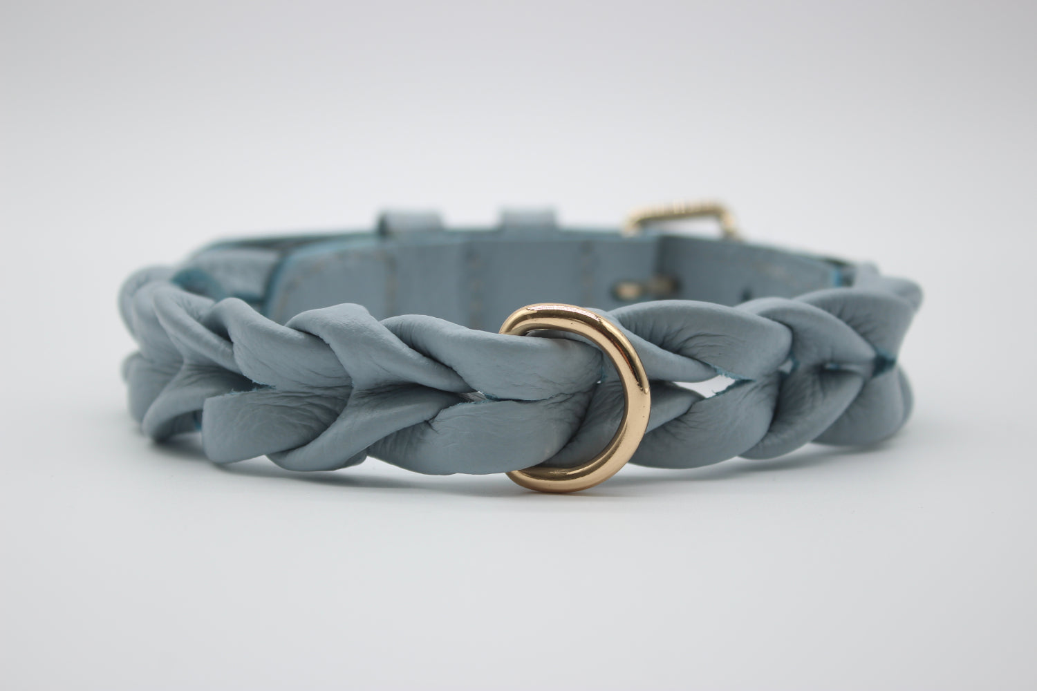 FinestPaw_Halsband_Vollgeflochten_hellblau_xs_gold_back