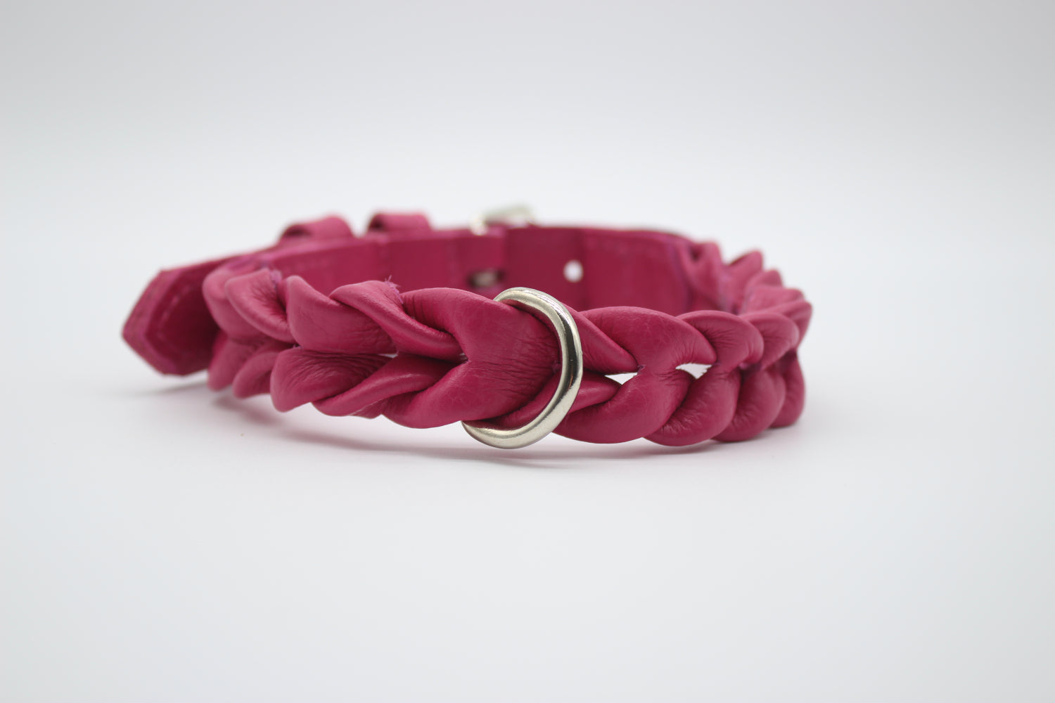 FinestPaw_Halsband_Vollgeflochten_pink_xs_silber_back