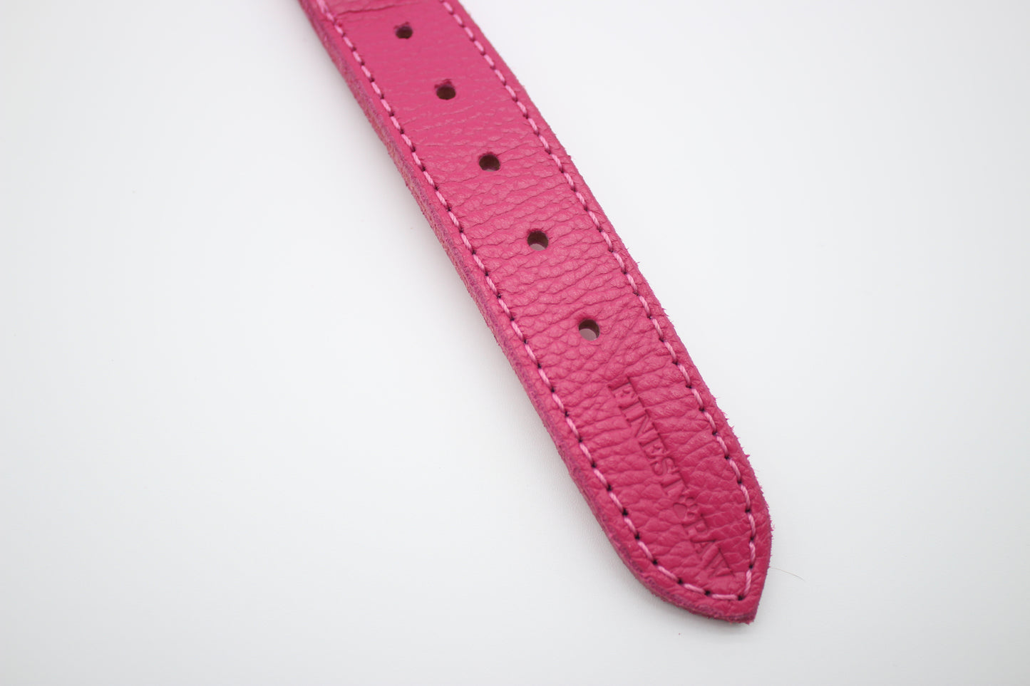 FinestPaw_Halsband_Vollgeflochten_pink_xxl_all_loecher