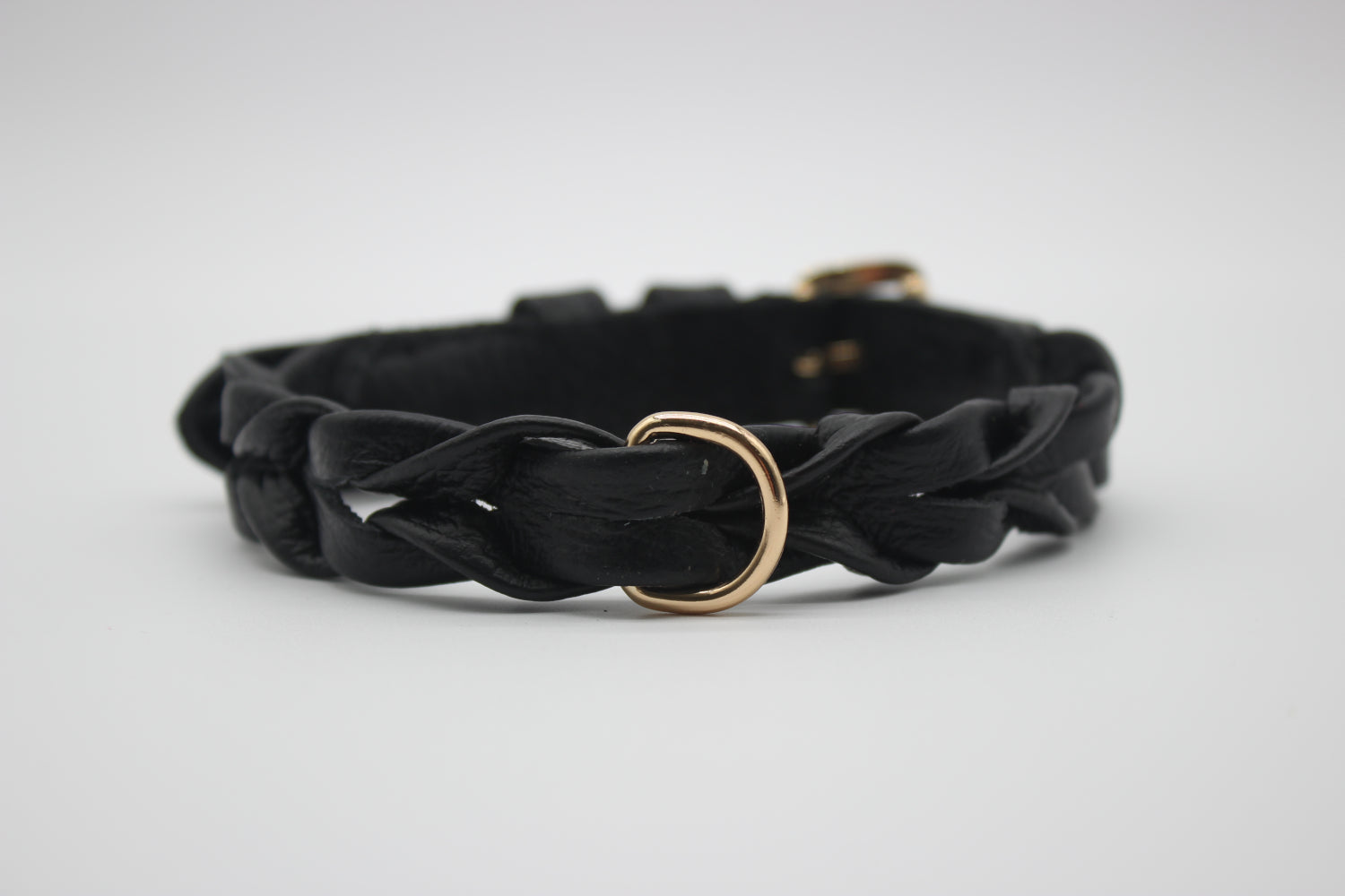FinestPaw_Halsband_Vollgeflochten_schwarz_m_gold_back