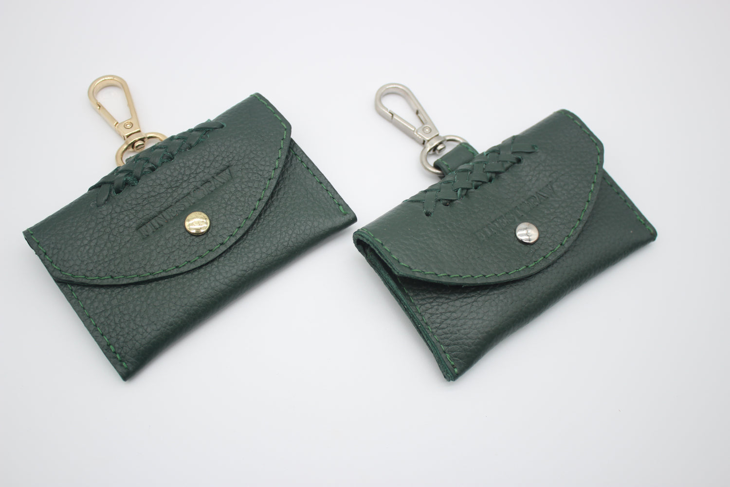 FinestPaw_Hundetuetenhalter_Flechtkunst_Slim_fichte_all_goldsilber