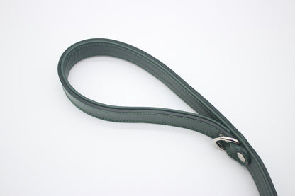 FinestPaw_Leine_Flechtkunst_Kurzleine_fichte_all_1.5cm_silber_handschlaufe