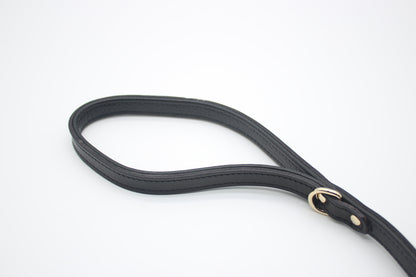 FinestPaw_Leine_Flechtkunst_Kurzleine_schwarz_all_2.0cm_gold_handschlaufe